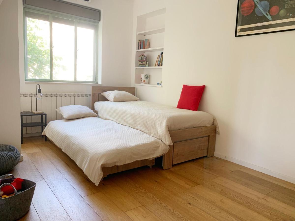 Annie'S Boutique Apartment In Jerusalem Eksteriør bilde