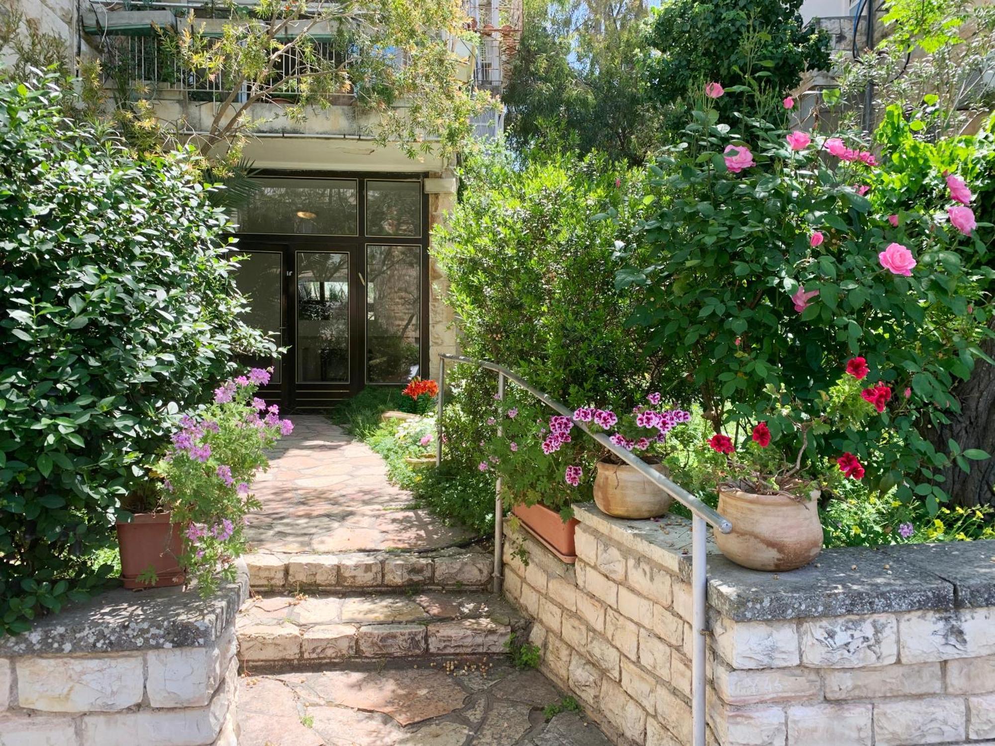 Annie'S Boutique Apartment In Jerusalem Eksteriør bilde